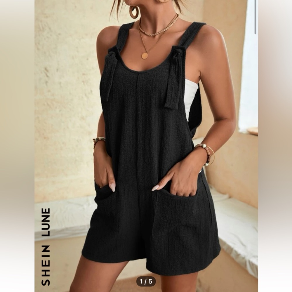 never worn black romper
